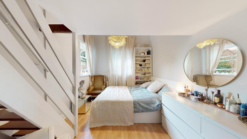 Modern Apartment with Private Balcony Sutherland Avenue, Maida Vale